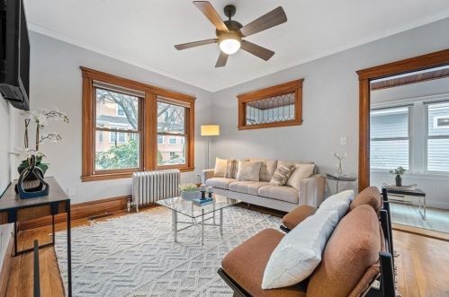 34 Playstead Rd, Newton, MA 02458-2125