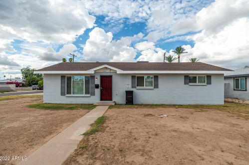 2201 Bethany Home Rd, Phoenix AZ  85015-1939 exterior