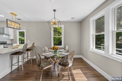 32 Florence Ave, Cresskill NJ  07626-1809 exterior