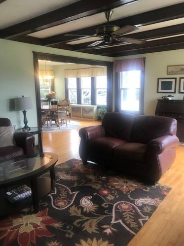 183 Pleasant St, Leicester MA 01524-1421 exterior