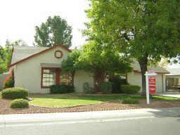 1001 Ross Ave, Phoenix, AZ 85027-3690