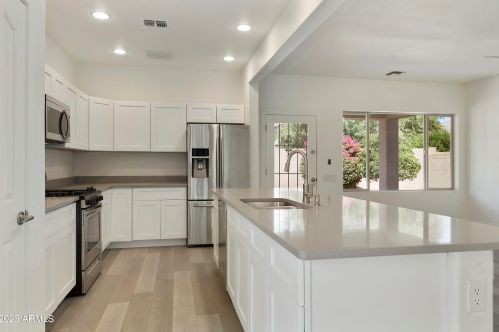 1919 94 Ave, Phoenix AZ 85037-4426 exterior