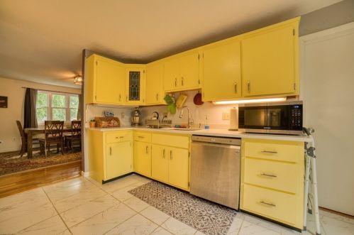 11 Madison Ave, Beverly MA 01915-3548 exterior