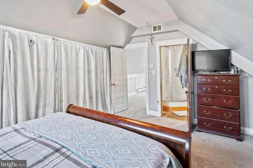 23 Watkins Ave, West Deptford NJ  08096-1235 exterior