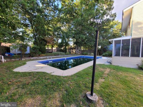 15 Edgeview Ln, Erial NJ 08081-1918 exterior