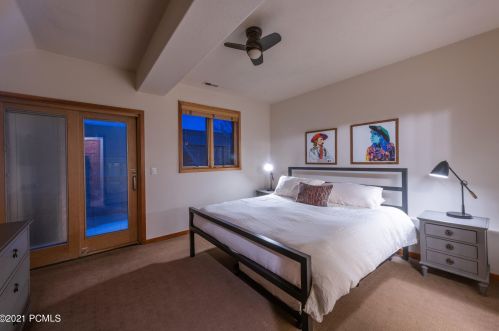 1172 Lowell Ave, Park City UT 84060-5115 exterior