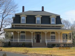 450 Winchester St, Newton, MA 02461-2013