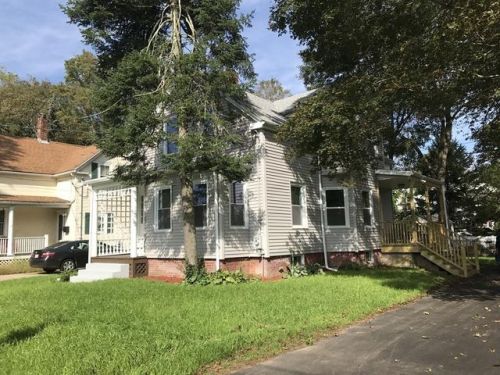 95 Porter Pl, East Bridgewater, MA 02324-1305