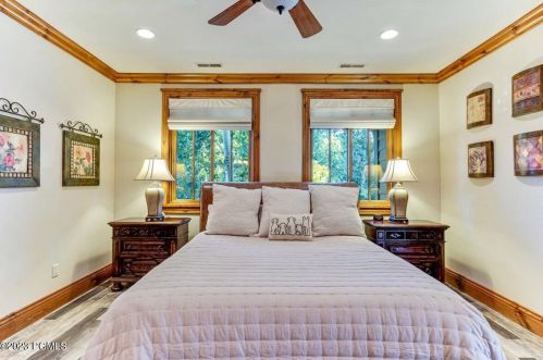 4712 Pace Dr, Park City UT 84098-6631 exterior