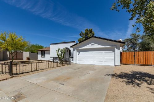 14225 37th St, Phoenix, AZ 85032-5735