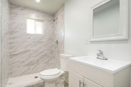 2302 29 St, Phoenix AZ 85048-7730 exterior