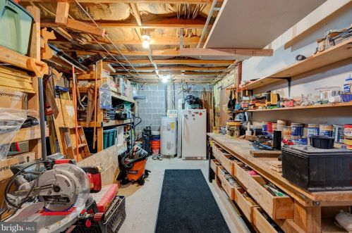 1157 Mantua Pike, West Deptford NJ 08097-1229 exterior