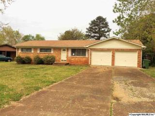 1509 Club View Dr, Huntsville AL  35816-1521 exterior