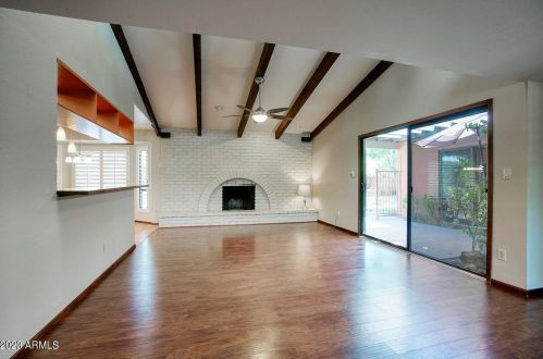 9226 33 Way, Phoenix AZ 85028-4920 exterior