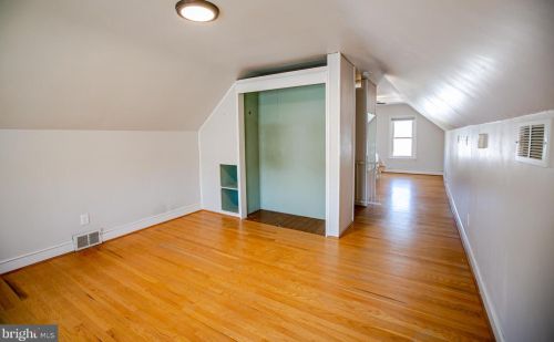 924 Belmont Ave, Camden NJ 08108-3221 exterior