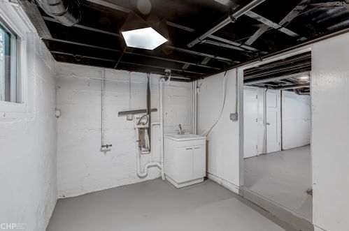 3235 Maple Ave, Forest View IL 60402-1250 exterior