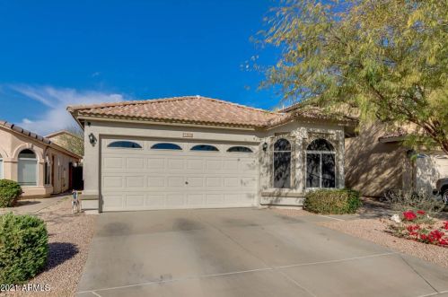 16630 45th St, Phoenix AZ 85050-8560 exterior