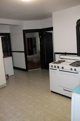 402 Grafton St, Worcester MA 01604-3818 exterior