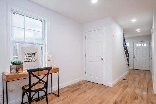 137 Wall St, East Bridgewater MA 02324-1519 exterior