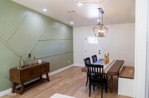 3307 43rd Pl, Phoenix AZ  85018-6422 exterior