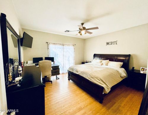 1620 80 Dr, Phoenix AZ 85033-3510 exterior