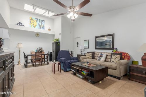 7002 42nd St, Phoenix AZ 85032-2205 exterior