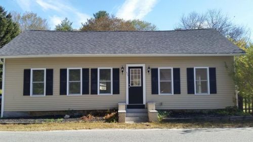 423 Putnam Hl Rd, Sutton MA  01590-1653 exterior