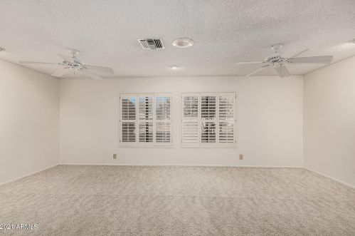 11420 Ahwatukee Dr, Phoenix AZ 85044-3102 exterior