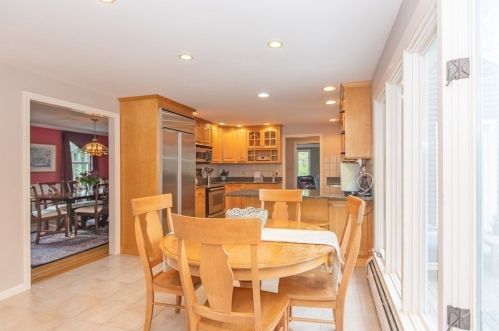 7 Saw Ml Pond Rd, Hingham MA 02043-3457 exterior