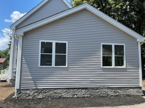 45 Highland St, Southborough MA  01772-1915 exterior