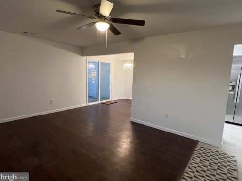 1 Locust Ct, Erial NJ 08081-1932 exterior