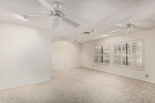 11420 Ahwatukee Dr, Phoenix AZ 85044-3102 exterior