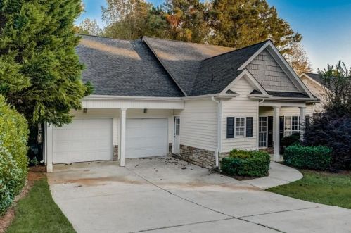 38 Fairgreen Trce, Newnan, GA 30265-5515