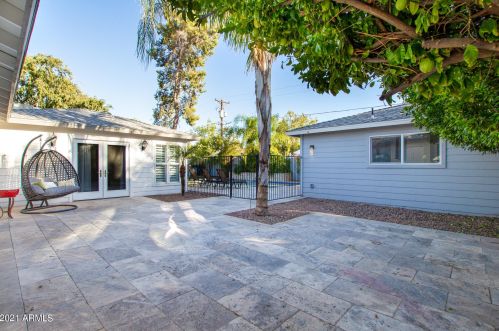 3429 Coolidge St, Phoenix AZ 85018-3425 exterior