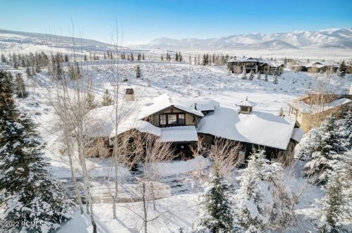 2870 Westview Trl, Park City UT 84098-6342 exterior