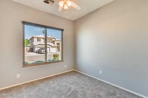 519 Anderson Ave, Phoenix AZ 85023-2211 exterior