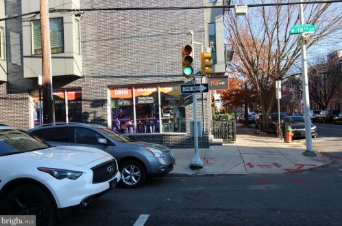 1901 Christian St, Philadelphia PA 19146-1834 exterior