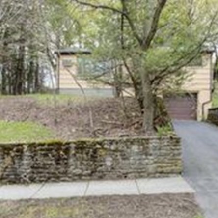 19 Maplewood Rd, Worcester, MA 01602-2513