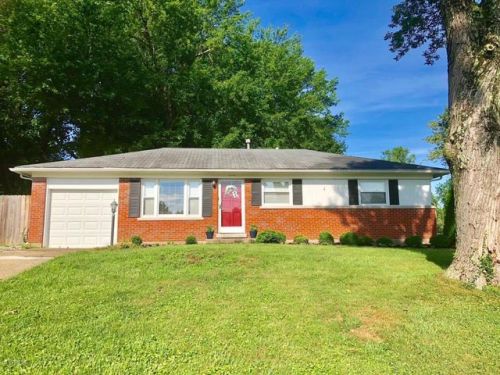 2112 Hounz Ln, Louisville, KY 40223-1247