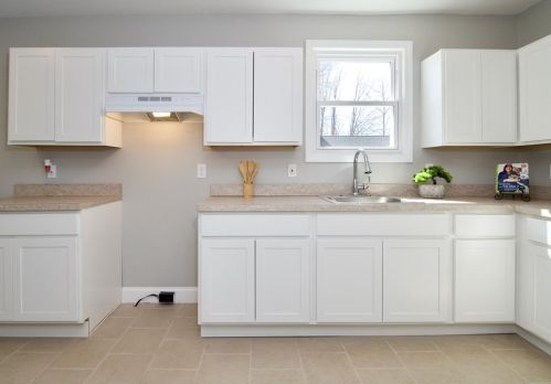 8 Conner Ave, Montgomery MA 01085-2325 exterior