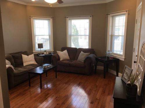 21 Pear St, Fall River MA 02720-5324 exterior