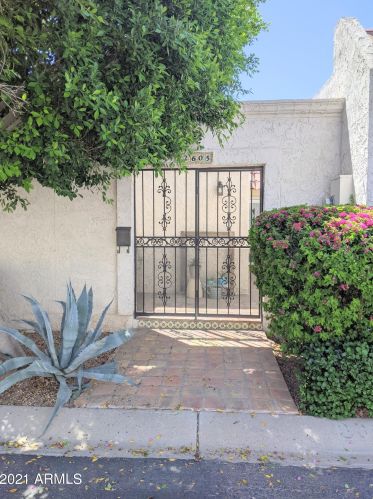 2605 Edgemont Ave, Phoenix, AZ 85008-1032