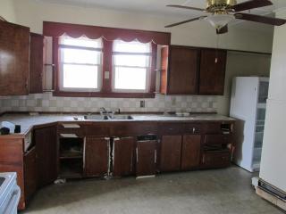 1030 Main St, Royalston MA  01331-2503 exterior