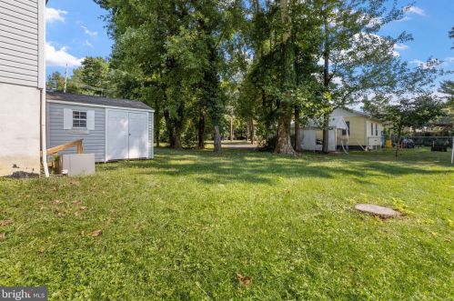 1 18th St, Burlington NJ  08016-4605 exterior