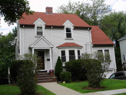 133 Oakdale Rd, Newton, MA 02461-1812