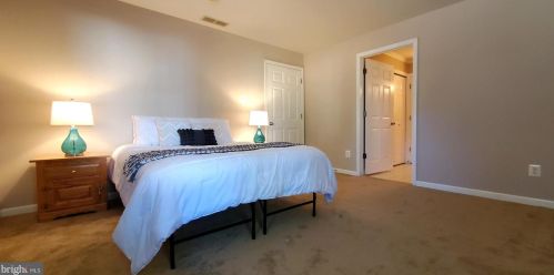 1411 Tristram Cir, West Deptford NJ  08051-2262 exterior