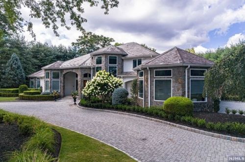 354 Madison Ave, Cresskill NJ 07626-1338 exterior