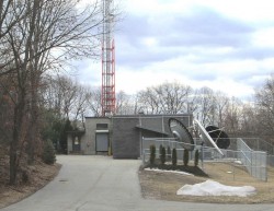 1165 Chestnut St, Newton, MA 02464-1308