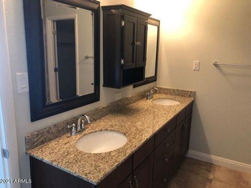 845 Edgemont Ave, Phoenix AZ 85035-1716 exterior