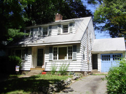 71 Walnut Hill Rd, Newton, MA 02461-1836